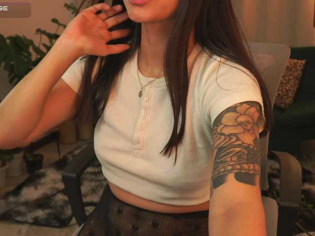 selenevaughan live sex
