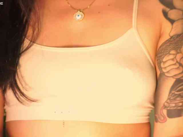 SeleneVaughan webcam