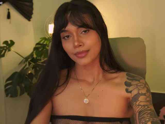 SeleneVaughan webcam