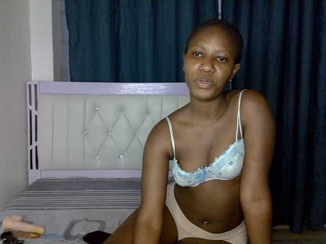 prettyluxe live sex