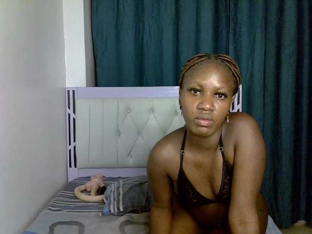 prettyluxe live sex