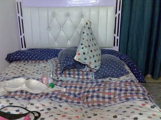 Prettyluxe live cam on BongaCams