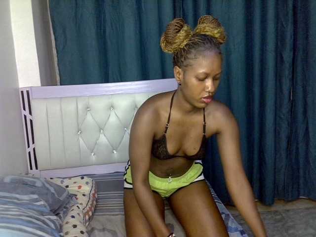 Prettyluxe Canlı Cam: BongaCams