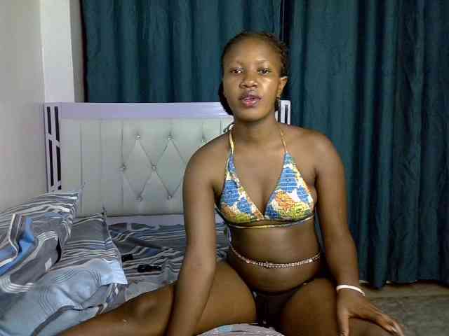 Model: Prettyluxe