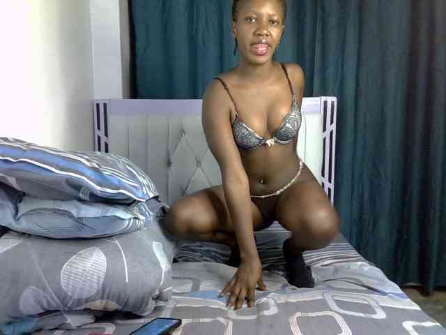 Model: Prettyluxe