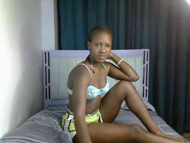 Model: Prettyluxe