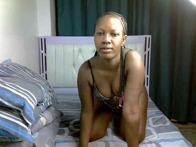 Model: Prettyluxe