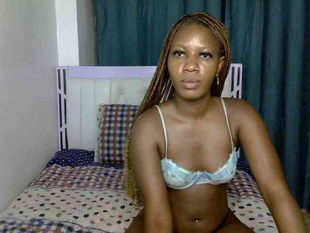 Model: Prettyluxe
