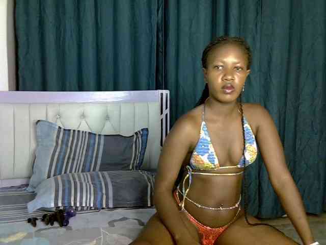Model: Prettyluxe