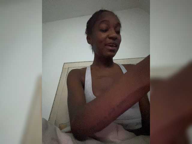 Amirahjay live webcam show