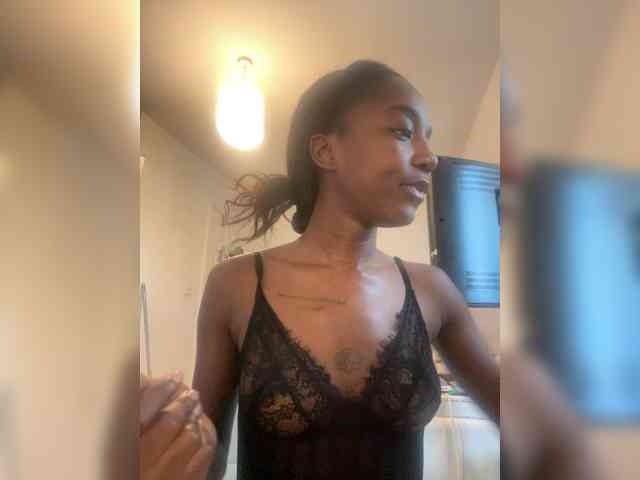 Amirahjay webcam