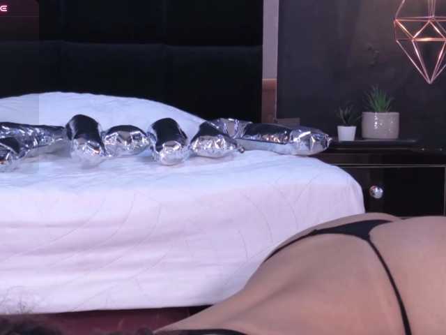 AmyScott live cam on BongaCams