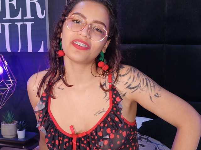 AmyScott live webcam show