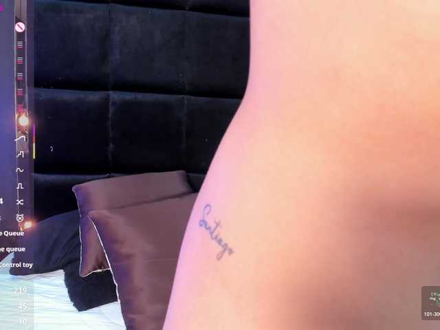 AmyScott live cam on BongaCams