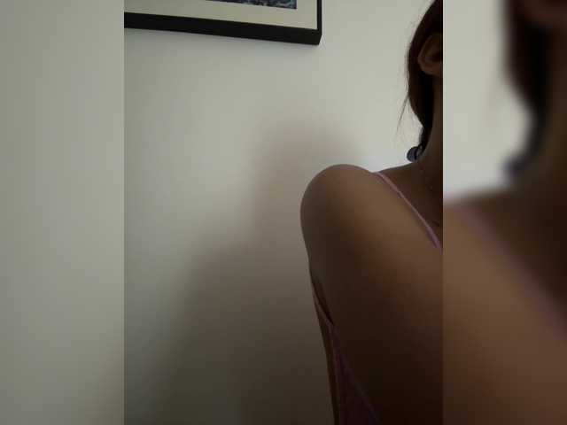 AmyScott live cam on BongaCams
