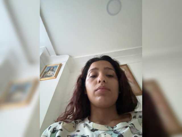 AmyScott live cam on BongaCams