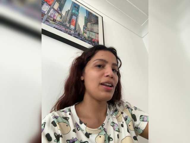 AmyScott live cam on BongaCams