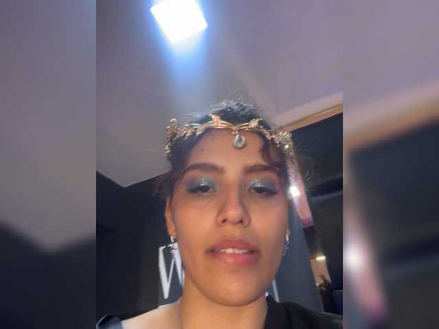 AmyScott live cam on BongaCams