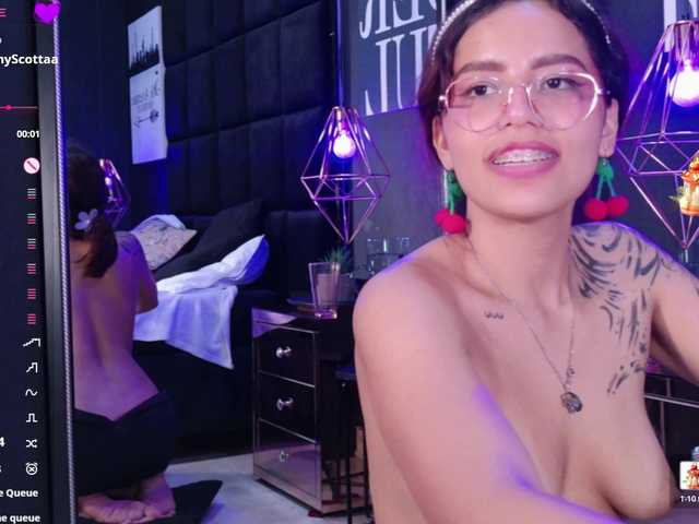 AmyScott live webcam show