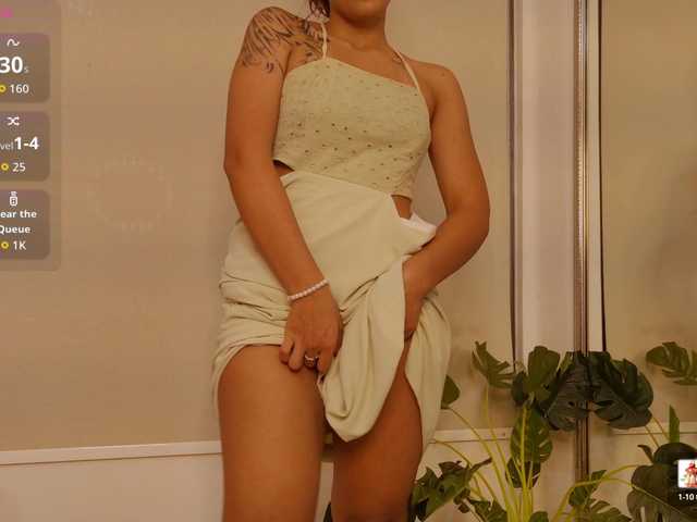 AmyScott live cam on BongaCams