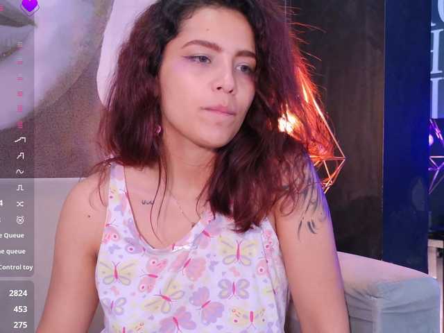 AmyScott live cam on BongaCams