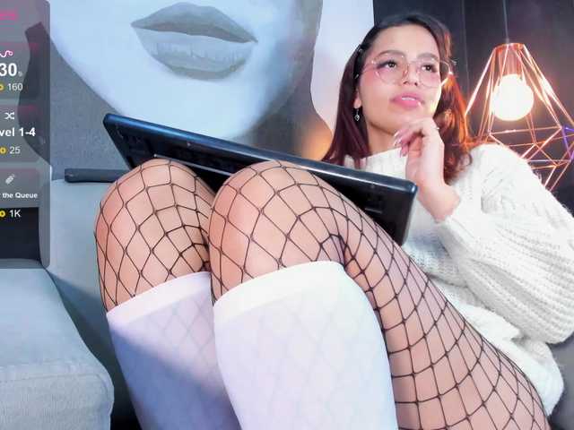 AmyScott live cam on BongaCams