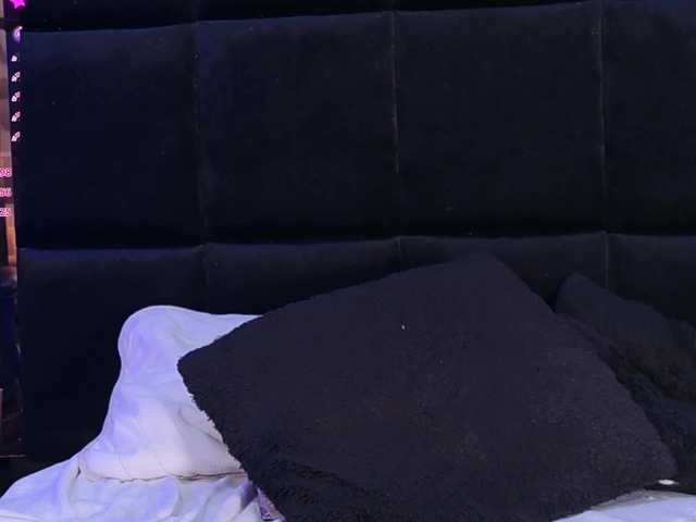 AmyScott live cam on BongaCams
