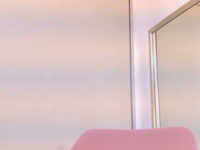 AmyScott live cam on BongaCams