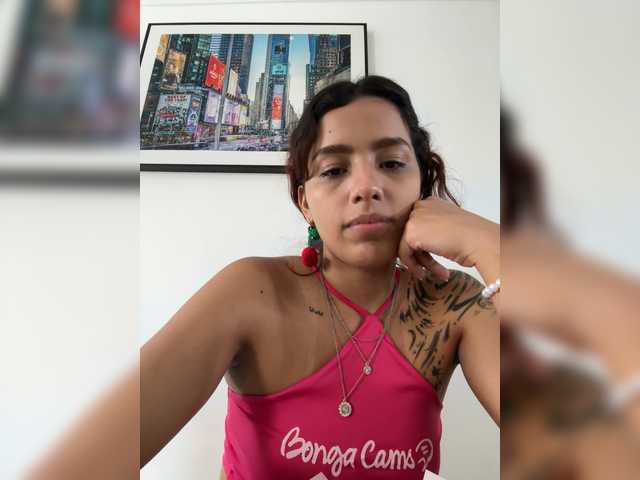 AmyScott live cam