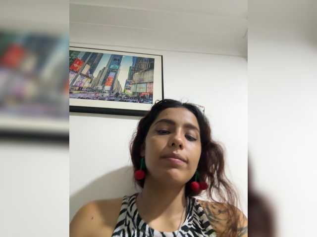 AmyScott live cam on BongaCams