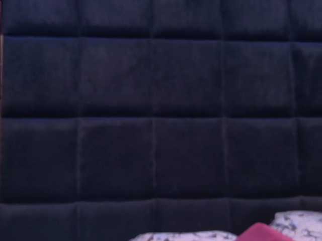 AmyScott live cam on BongaCams