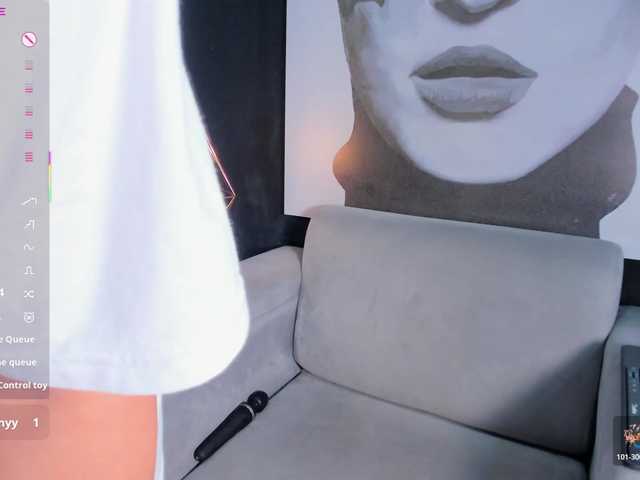 AmyScott live cam on BongaCams