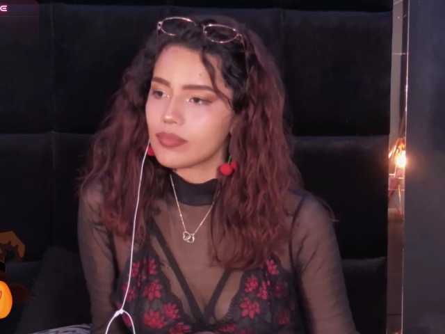 AmyScott live cam on BongaCams