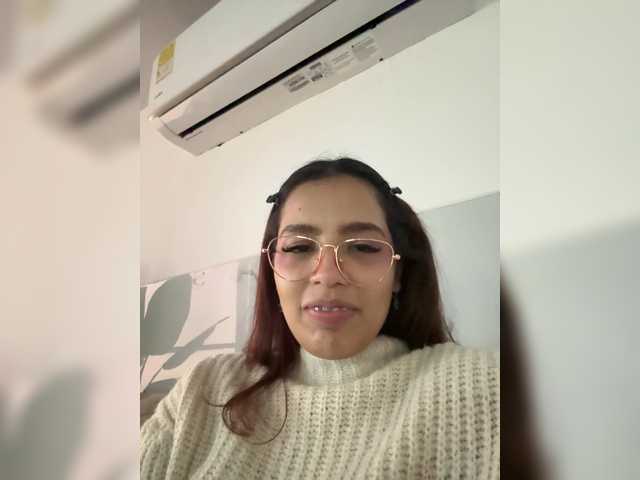 AmyScott live cam on BongaCams