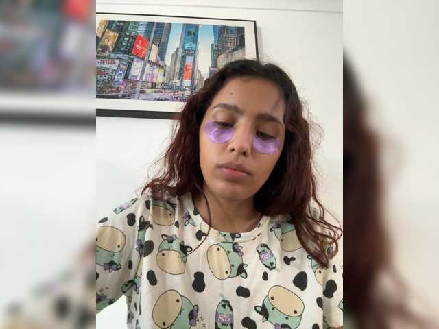 AmyScott live cam on BongaCams