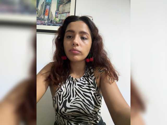 AmyScott live cam on BongaCams