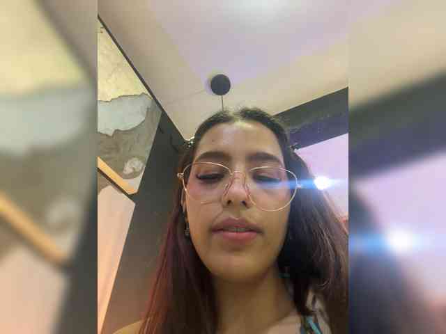 AmyScott webcam