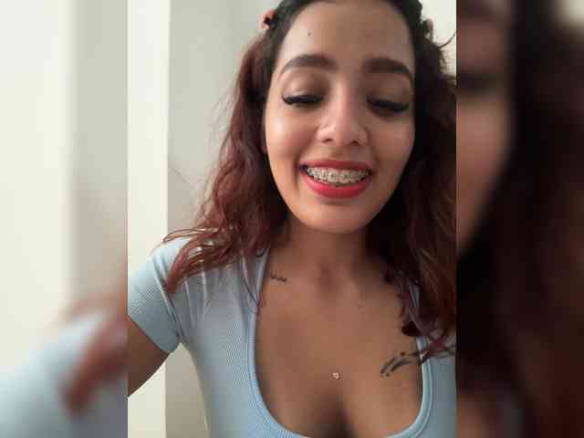 AmyScott webcam