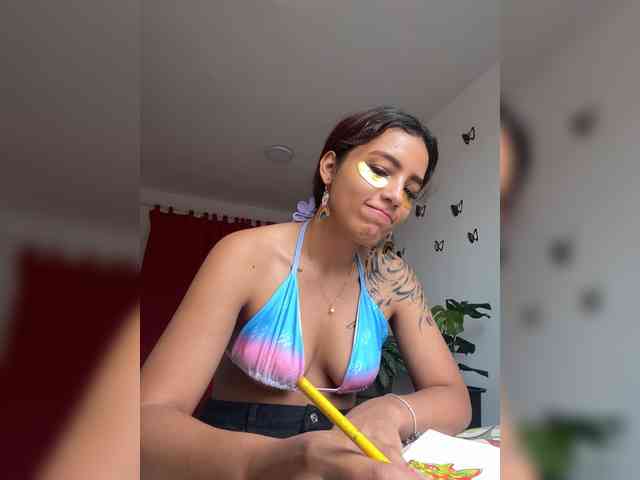 AmyScott webcam