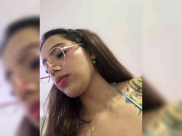 AmyScott webcam