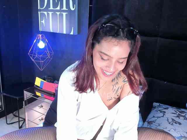 AmyScott webcam