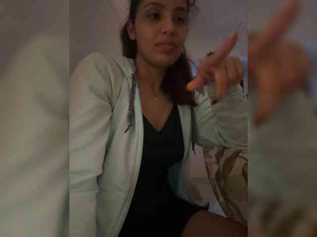 AmyScott webcam