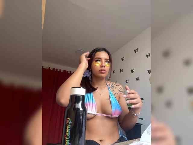AmyScott webcam