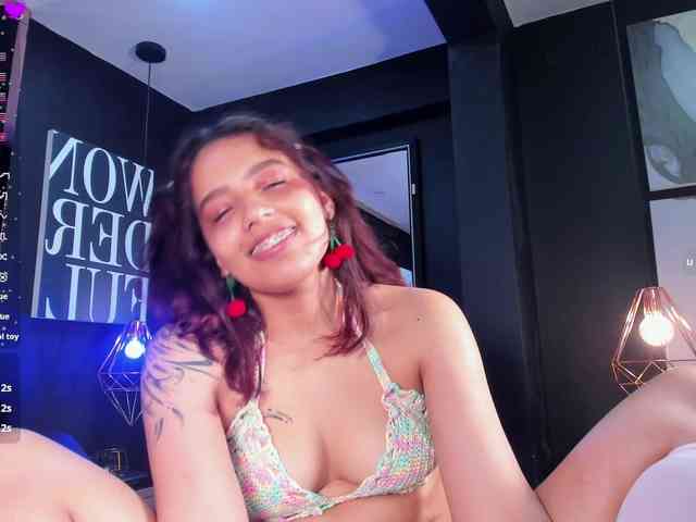 AmyScott webcam