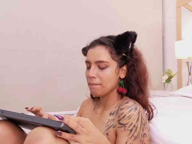 AmyScott webcam