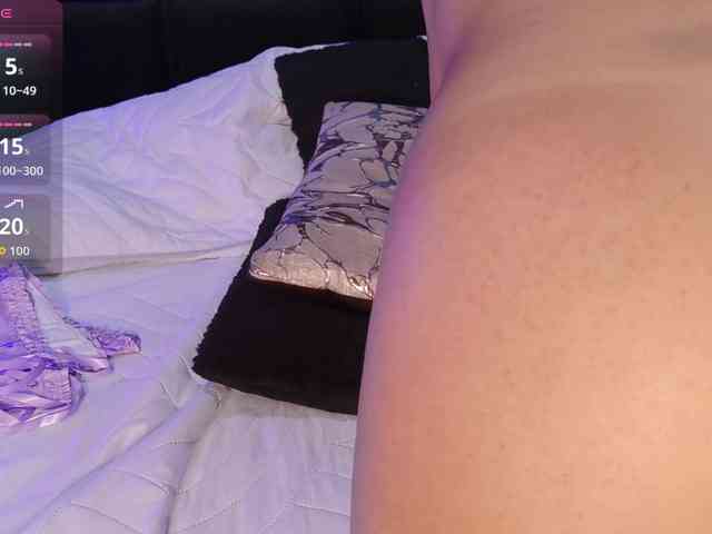 AmyScott webcam