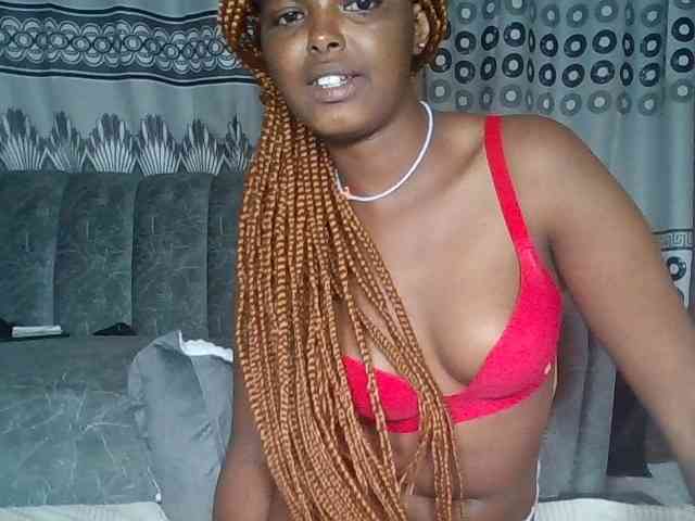 Horny-bitches webcam