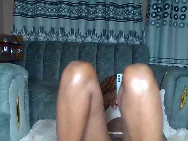 Horny-bitches webcam