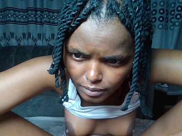 Horny-bitches webcam