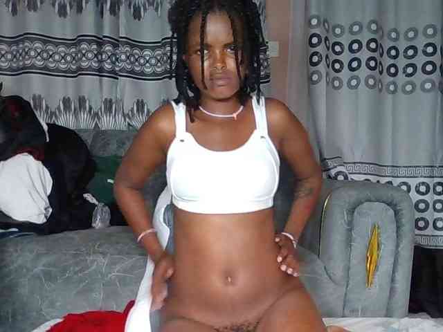 Horny-bitches webcam